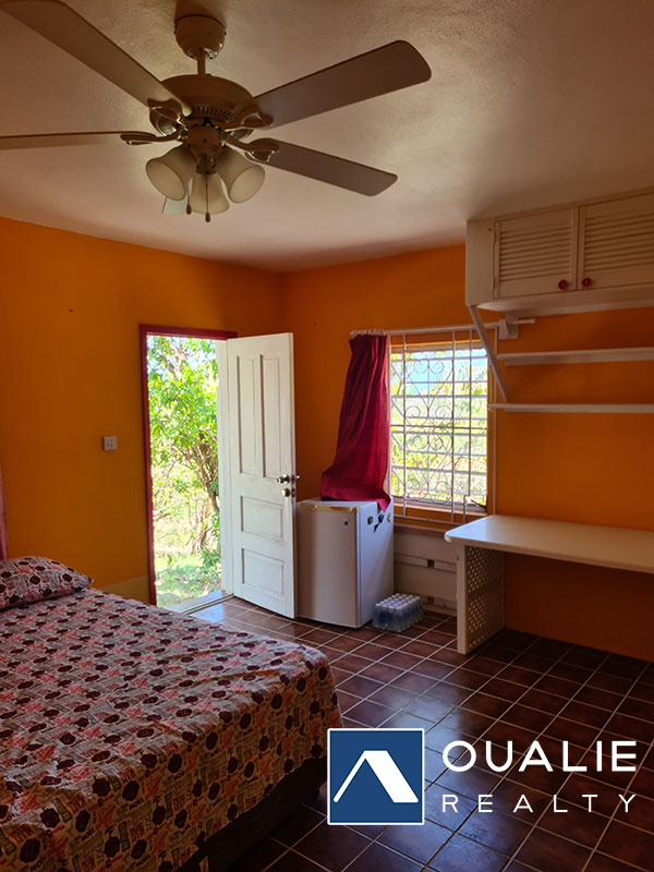 12 of 16 from Oualie Realty