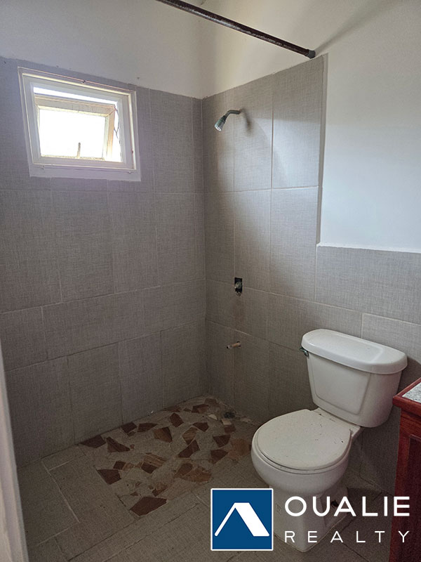 9 of 28 from Oualie Realty