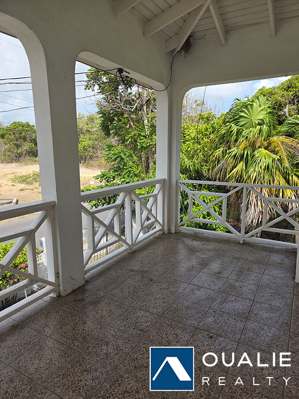 15 of 28 from Oualie Realty